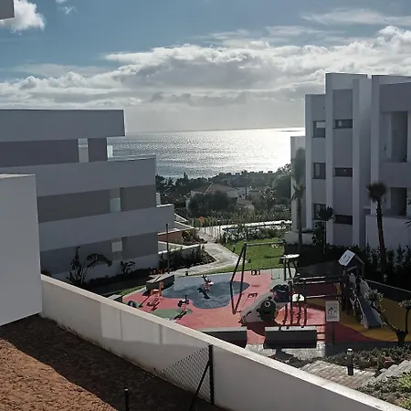 Apartment Pure South Modern 3 Beds With Seaviews
