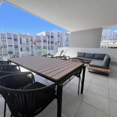 Pure South Modern 3 Beds With Seaviews *